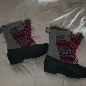 Magellan girls knit waterproof Boots SZ 1